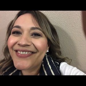 Meet your Posher, Erica